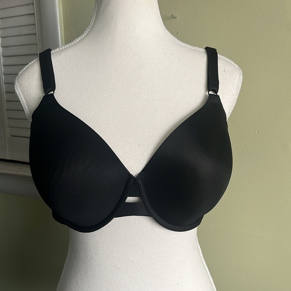 Warners No Side Effects Underarm-Smoothing Underwire Lightly Lined T-Shirt Bra - Picture 3 of 13